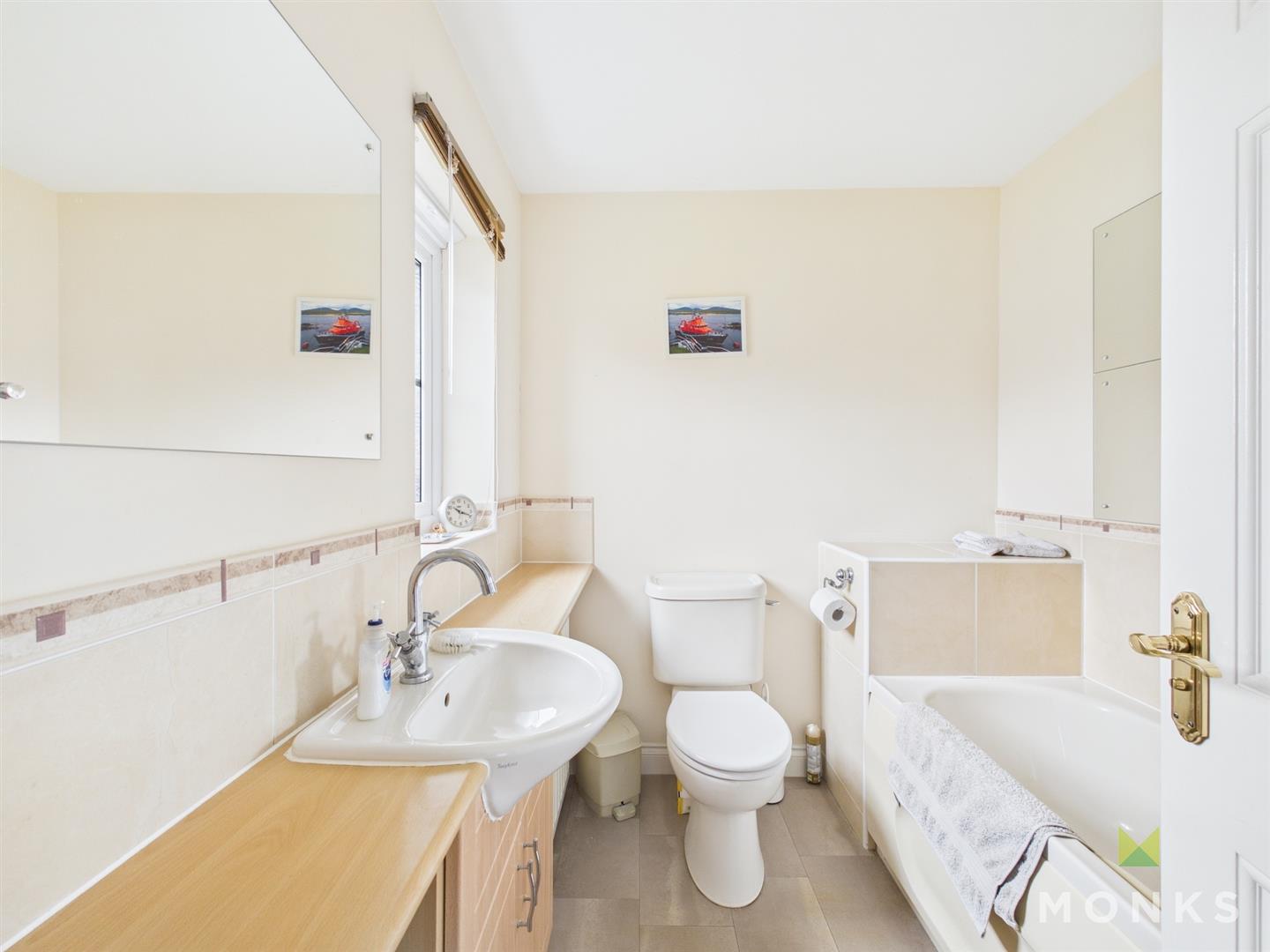 28 Bentley Drive, Oswestry, SY11 1TQ For Sale